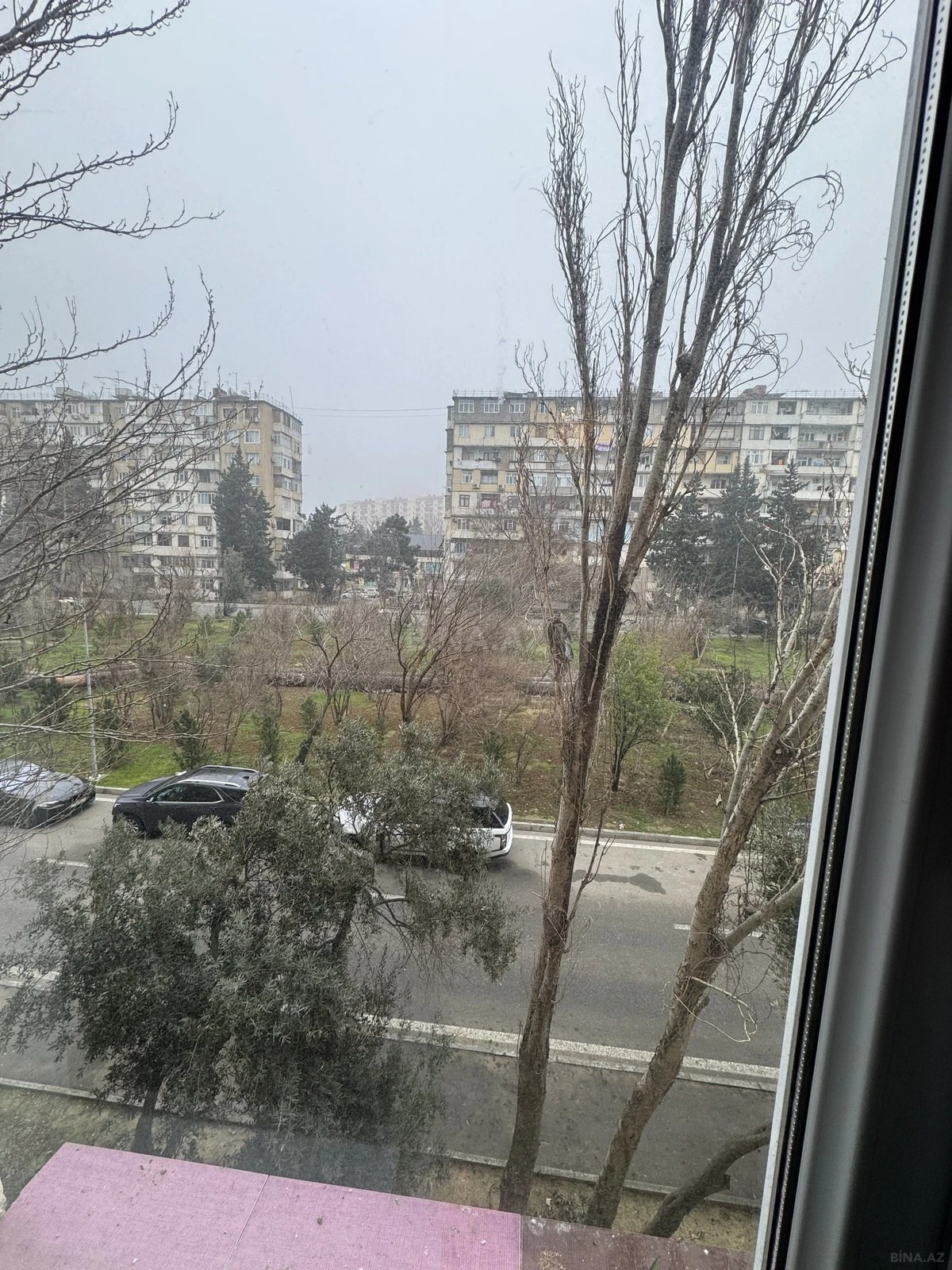 Satılır 4 otaqlı mənzil 80 m²