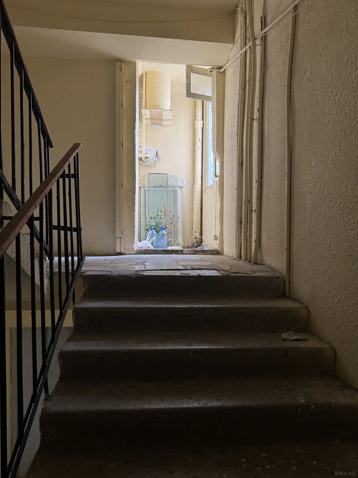 Satılır 4 otaqlı mənzil 80 m²