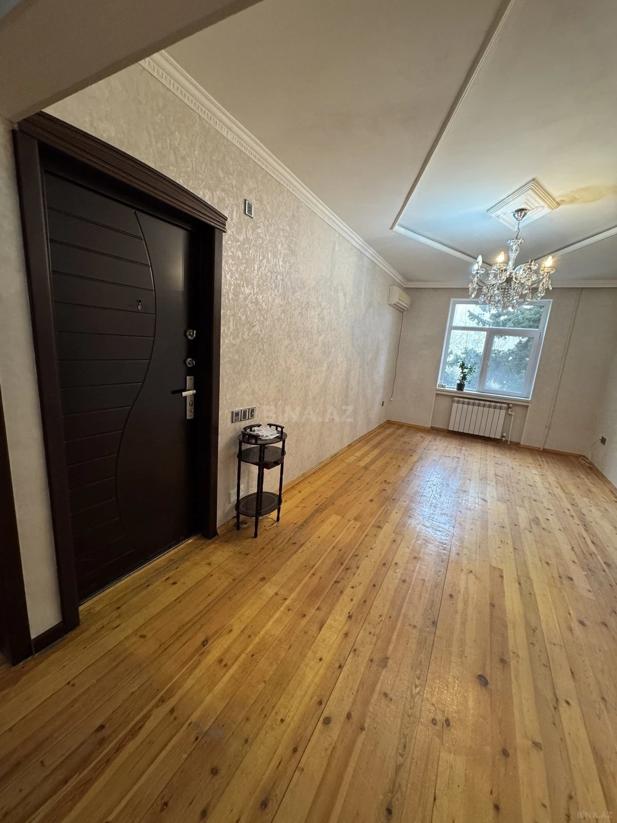 Satılır 4 otaqlı mənzil 80 m²
