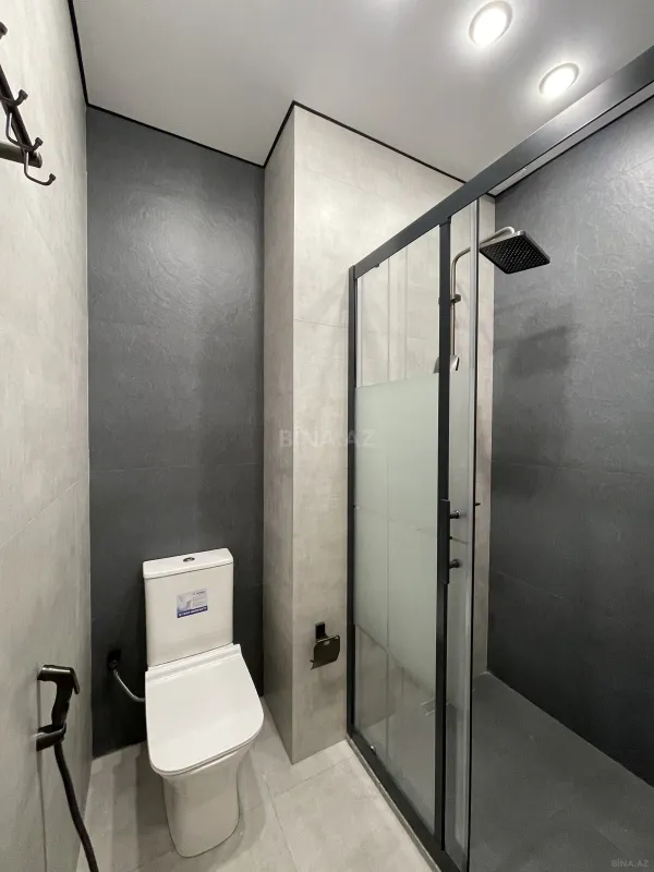 Satılır 2 otaqlı mənzil 71 m²