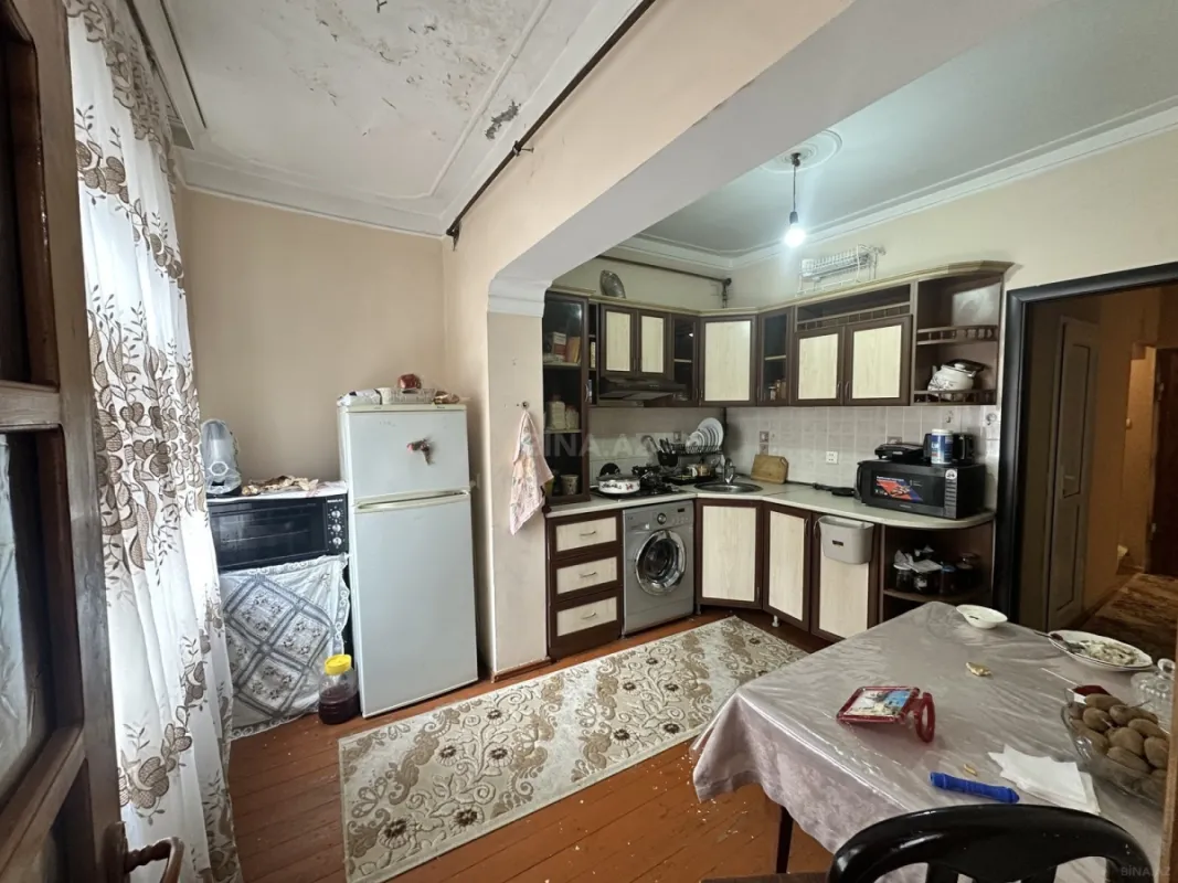 Satılır 2 otaqlı mənzil 60 m²