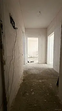 Satılır 4 otaqlı mənzil 110 m²