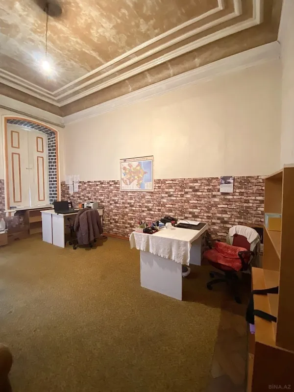 Kirayə verilir 1 otaqlı ofis 50 m²