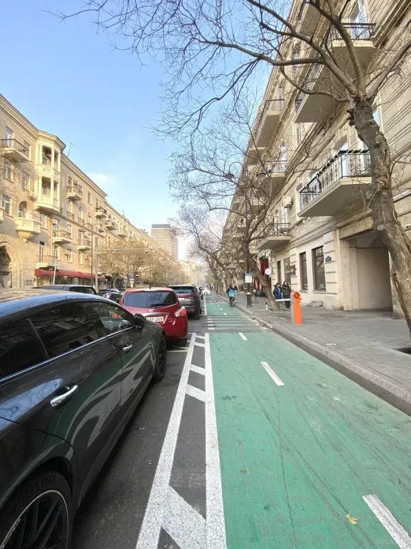 Kirayə verilir 1 otaqlı ofis 50 m²