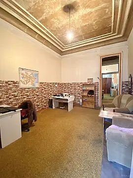 Kirayə verilir 1 otaqlı ofis 50 m²