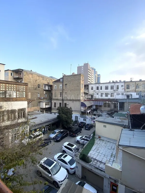 Kirayə verilir 1 otaqlı ofis 50 m²