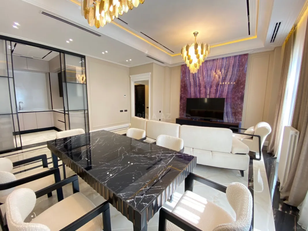 Kirayə verilir 3 otaqlı mənzil 132 m²