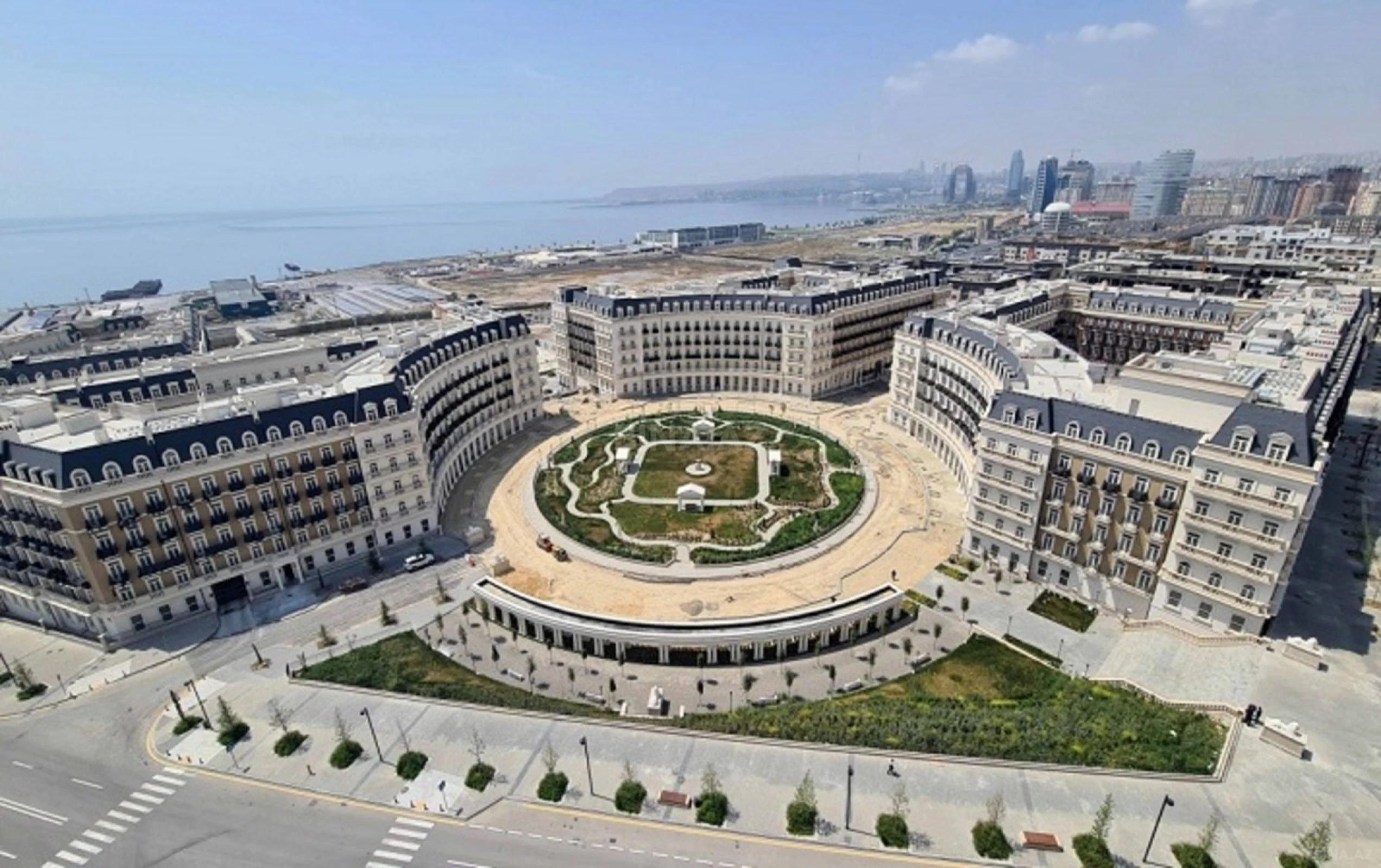 Kirayə verilir 3 otaqlı mənzil 132 m²