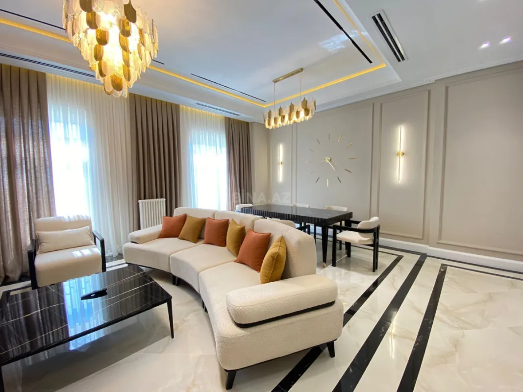 Kirayə verilir 3 otaqlı mənzil 132 m²