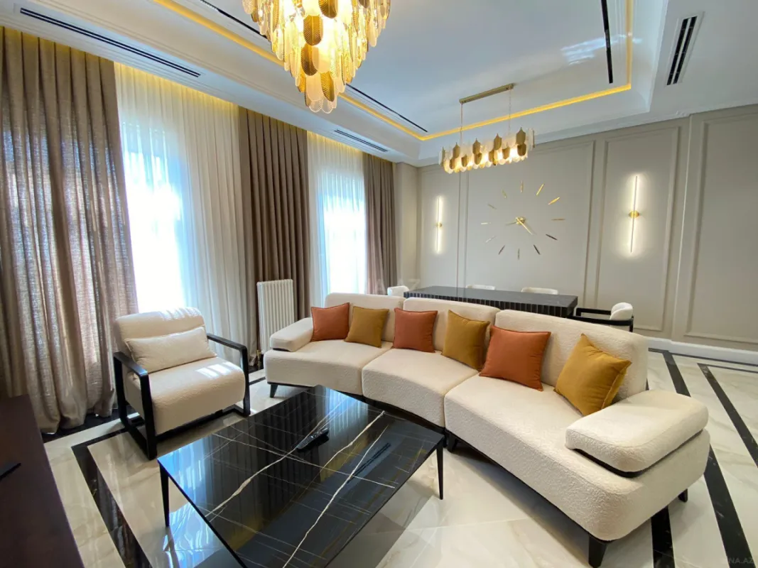 Kirayə verilir 3 otaqlı mənzil 132 m²