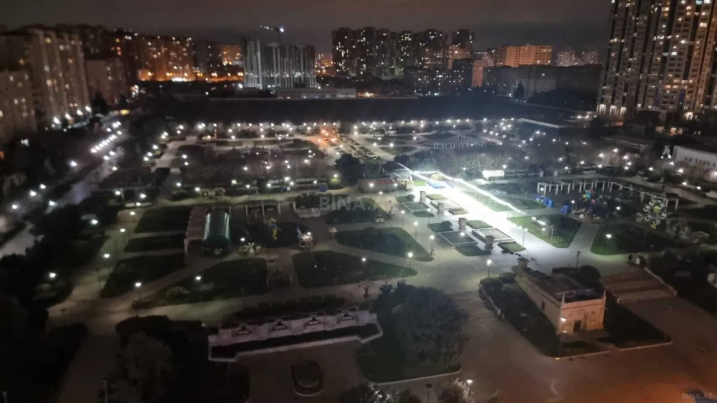 Satılır 3 otaqlı mənzil 118 m²