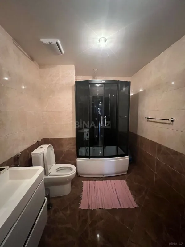 Kirayə verilir 4 otaqlı mənzil 200 m²