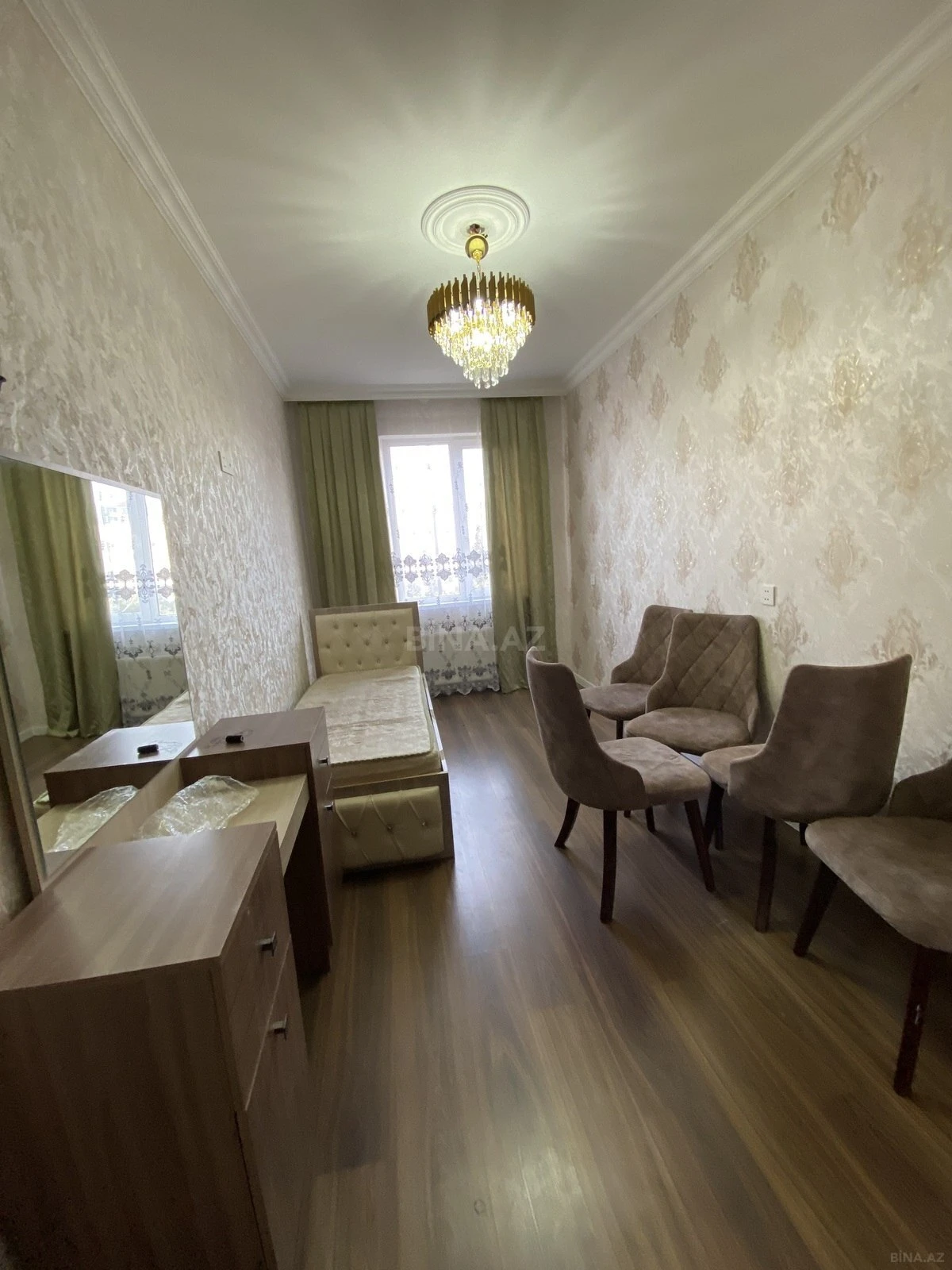 Satılır 2 otaqlı mənzil 60 m²