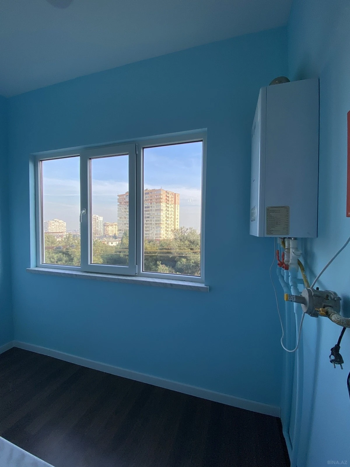 Satılır 2 otaqlı mənzil 60 m²