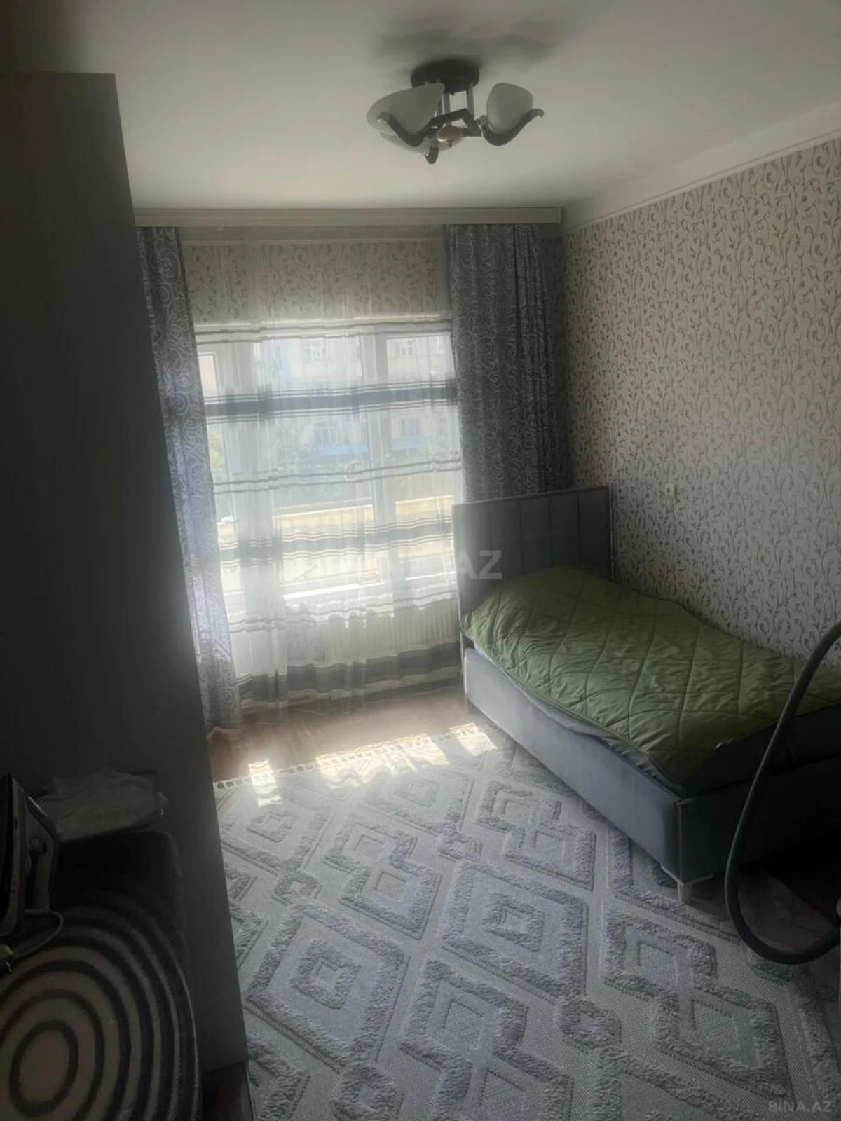 Satılır 4 otaqlı mənzil 100 m²