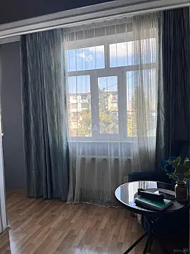 Satılır 4 otaqlı mənzil 100 m²