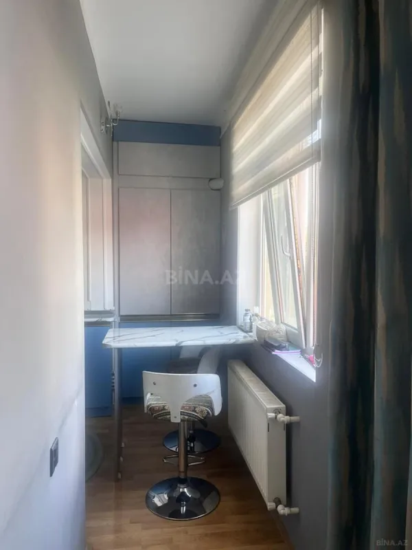 Satılır 4 otaqlı mənzil 100 m²