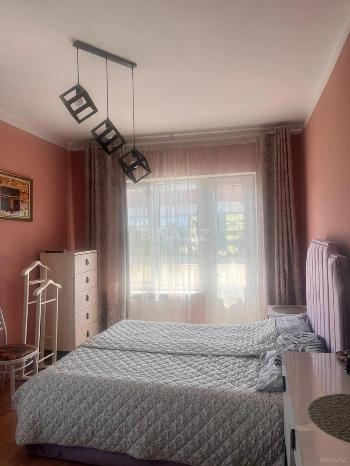 Satılır 4 otaqlı mənzil 100 m²