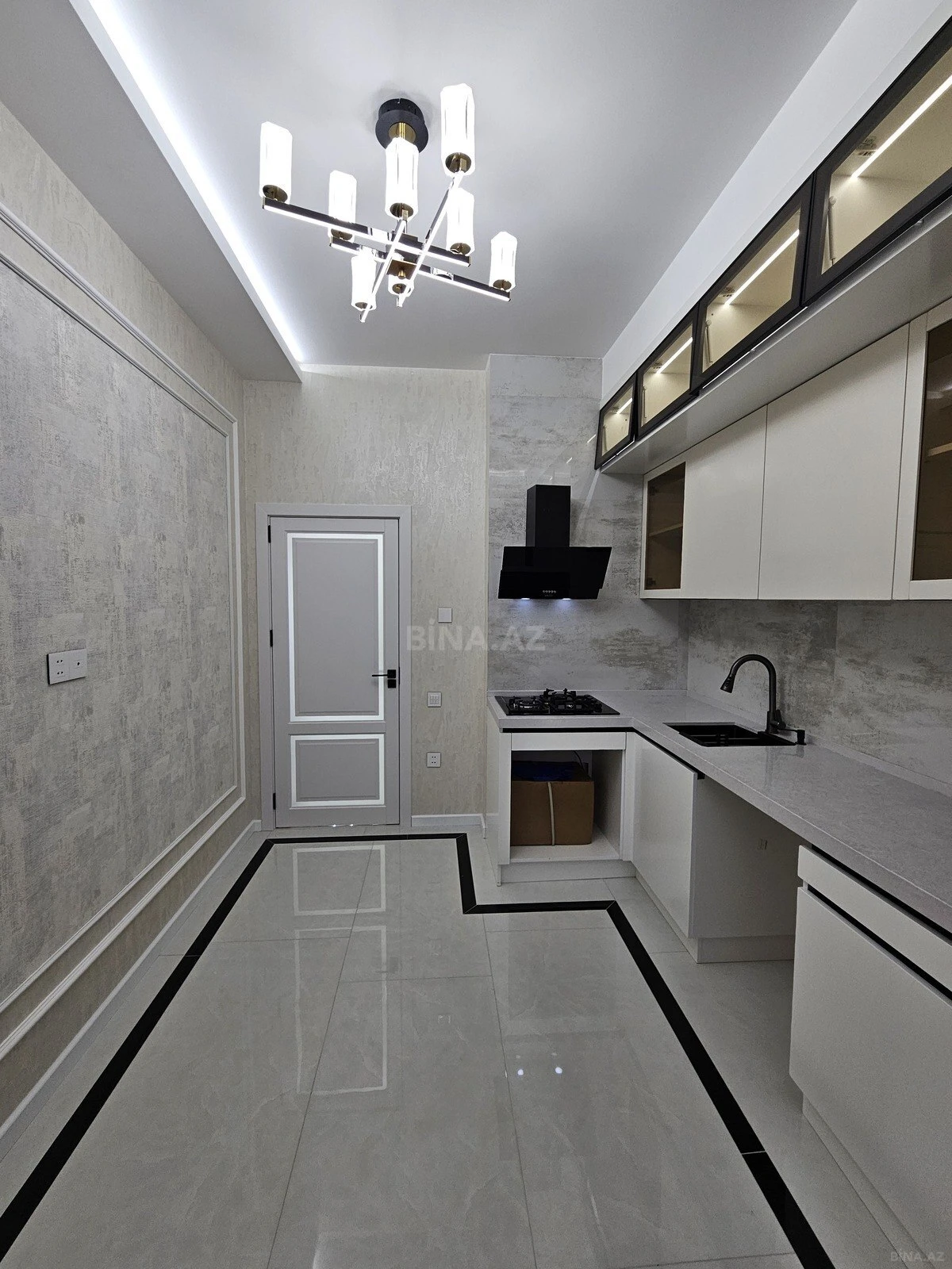 Satılır 3 otaqlı mənzil 87 m²