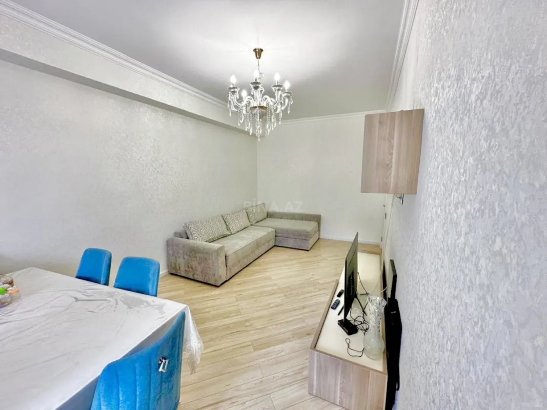 Satılır 2 otaqlı mənzil 65 m²