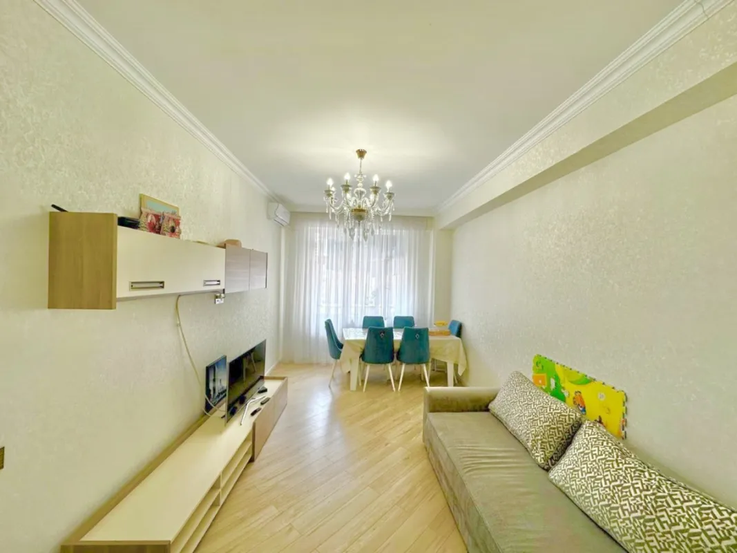 Satılır 2 otaqlı mənzil 65 m²