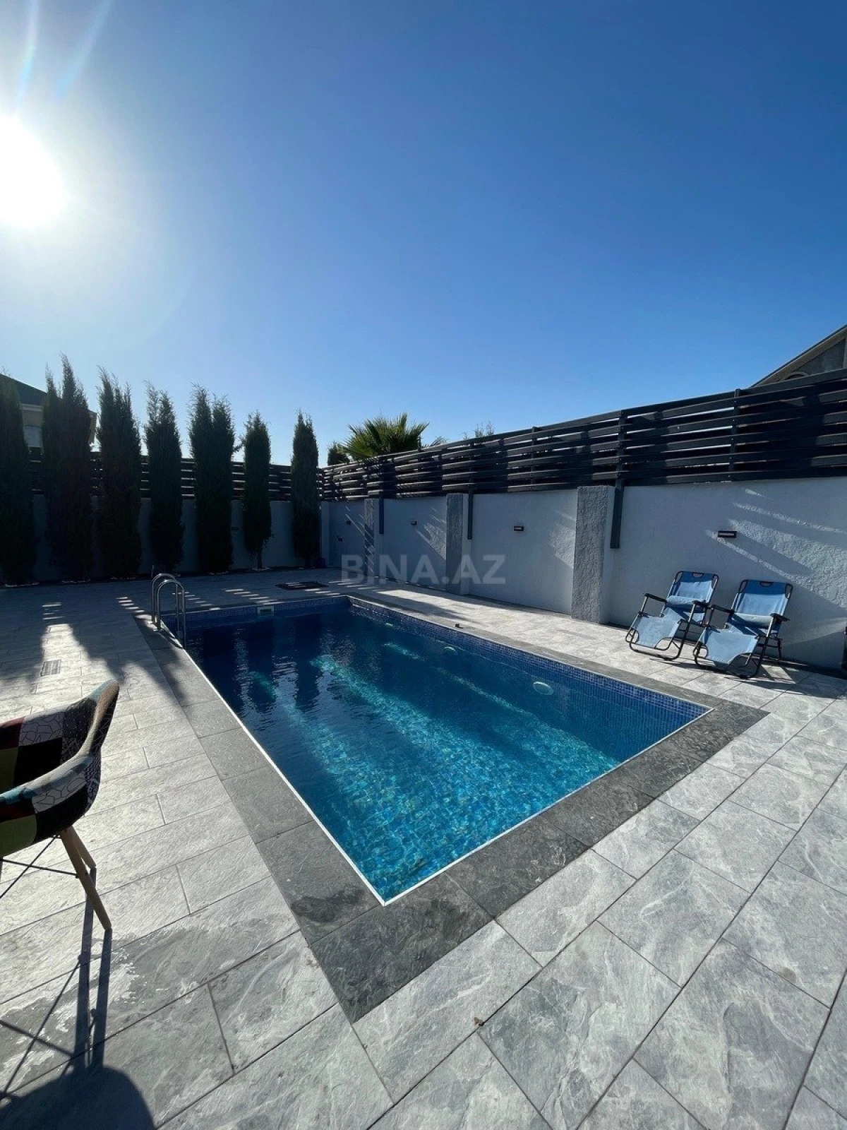 Kirayə verilir 4 otaqlı həyət evi 250 m²