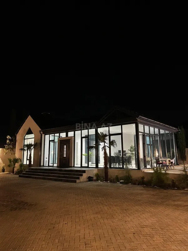 Kirayə verilir 4 otaqlı həyət evi 250 m²