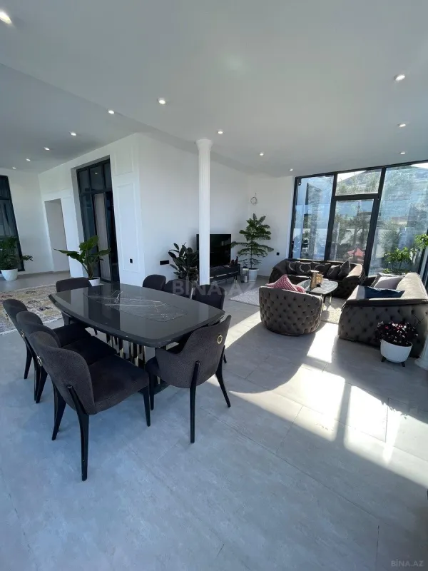 Kirayə verilir 4 otaqlı həyət evi 250 m²