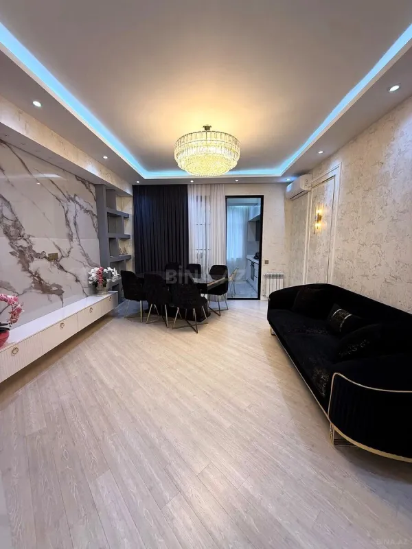 Satılır 3 otaqlı mənzil 101 m²