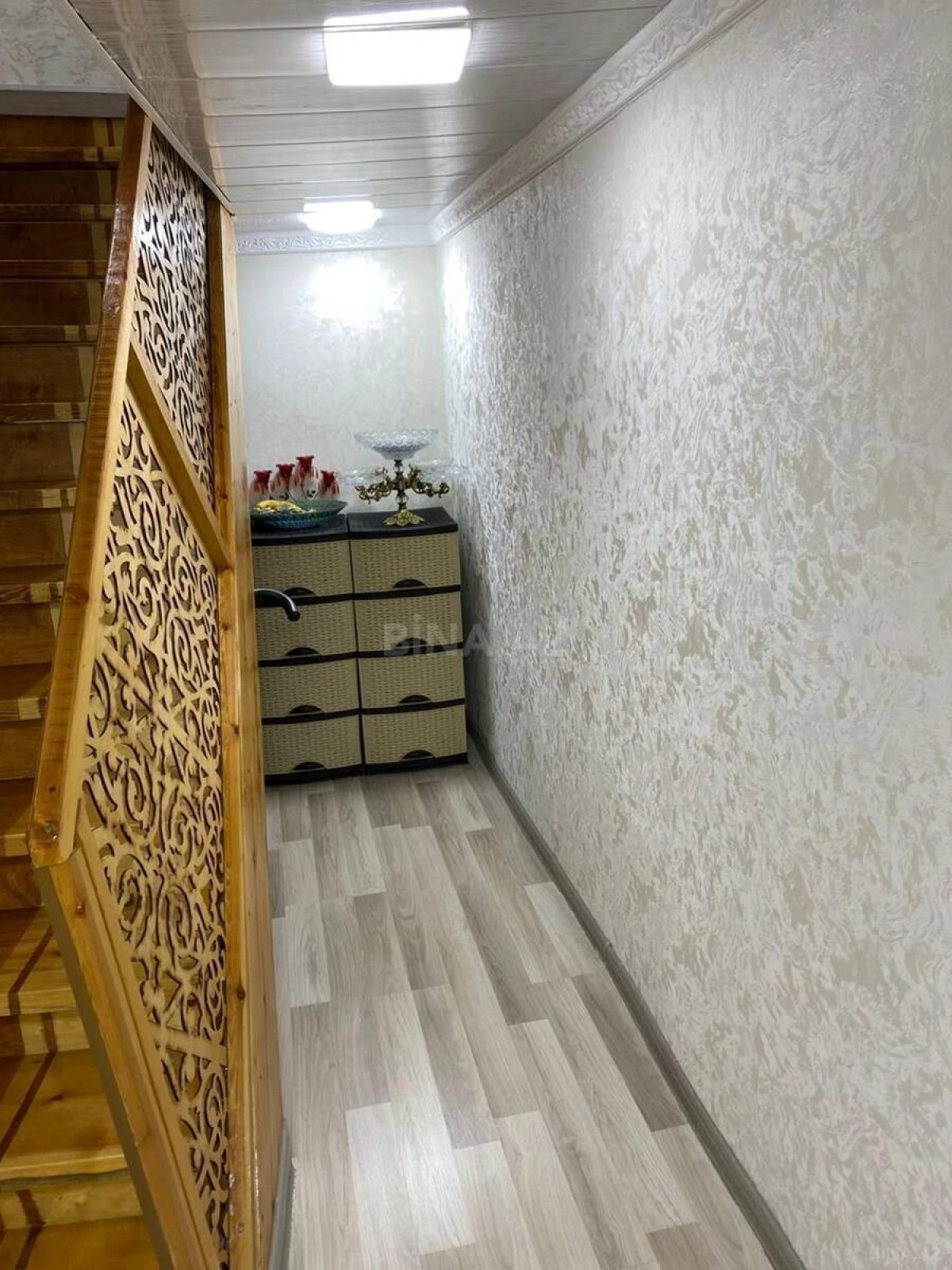 Satılır 4 otaqlı mənzil 84 m²