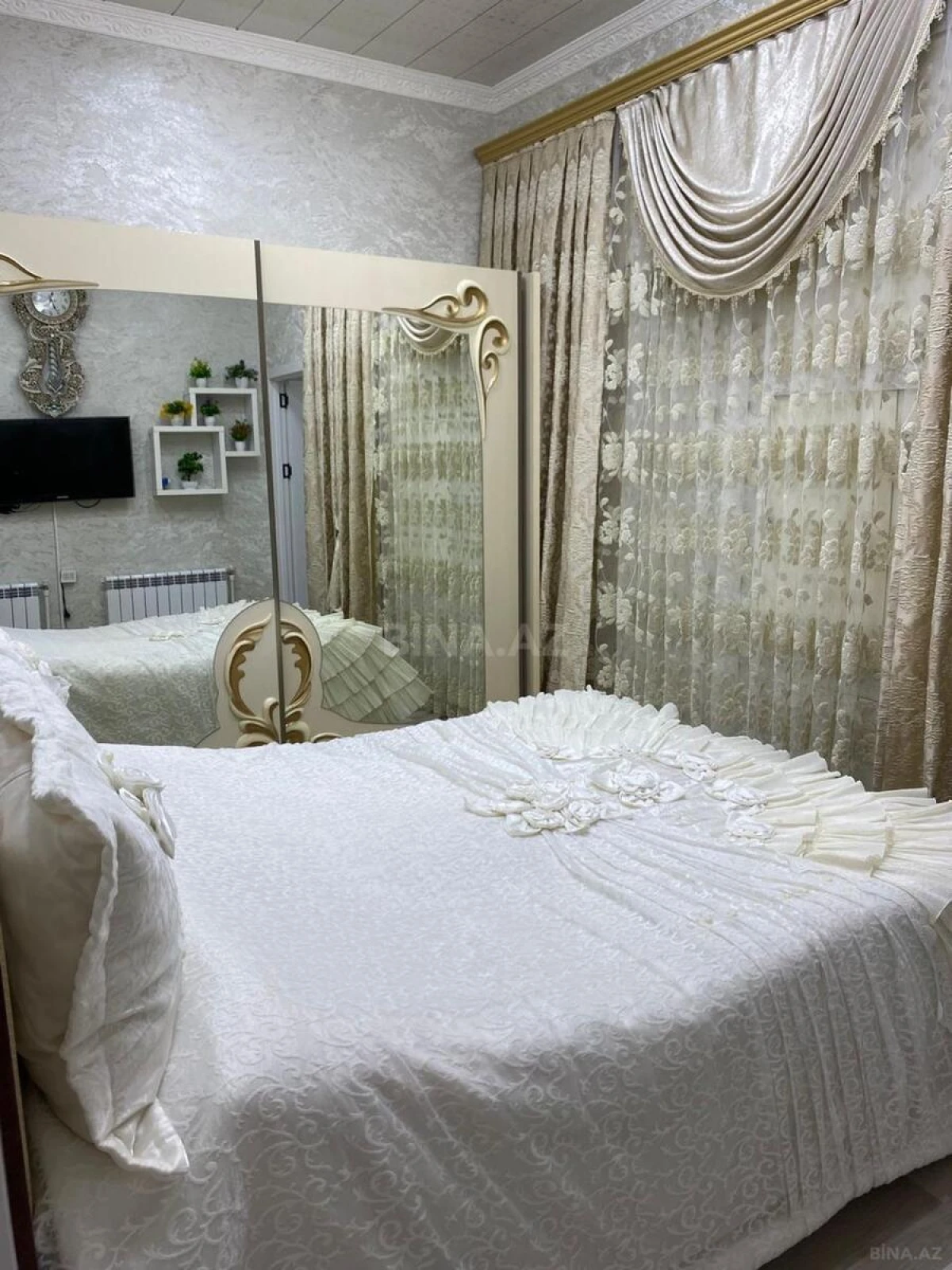 Satılır 4 otaqlı mənzil 84 m²
