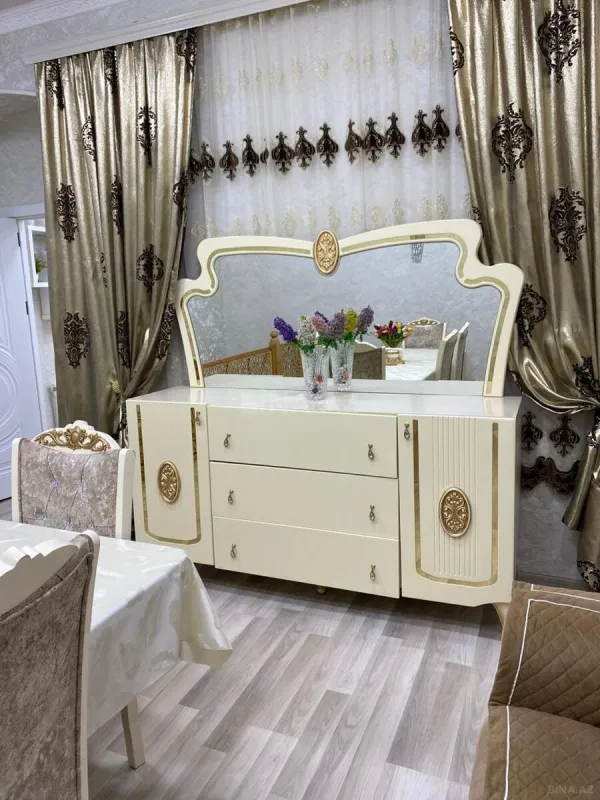 Satılır 4 otaqlı mənzil 84 m²