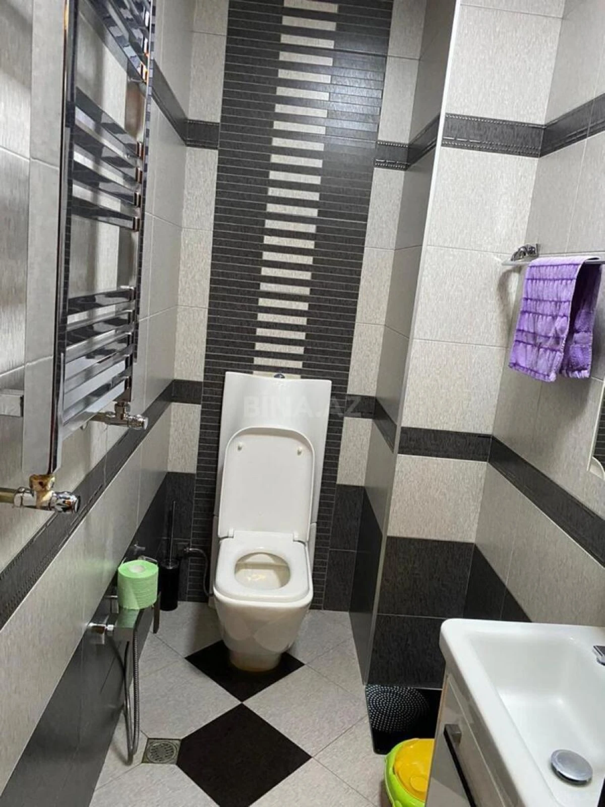 Satılır 3 otaqlı mənzil 155 m²