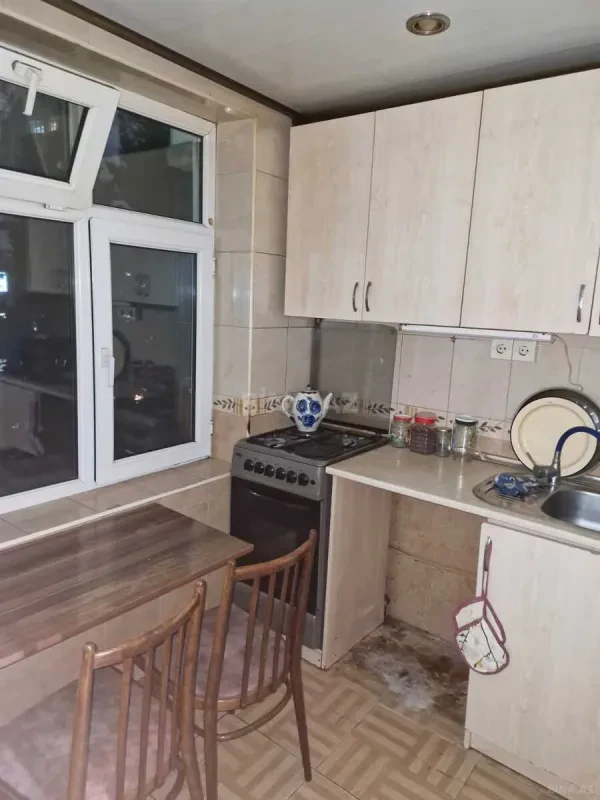 Satılır 2 otaqlı mənzil 55 m²