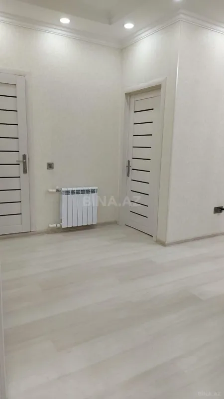 Satılır 2 otaqlı mənzil 68 m²