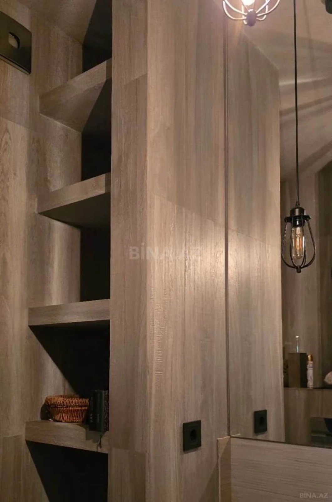 Kirayə verilir 3 otaqlı mənzil 147 m²