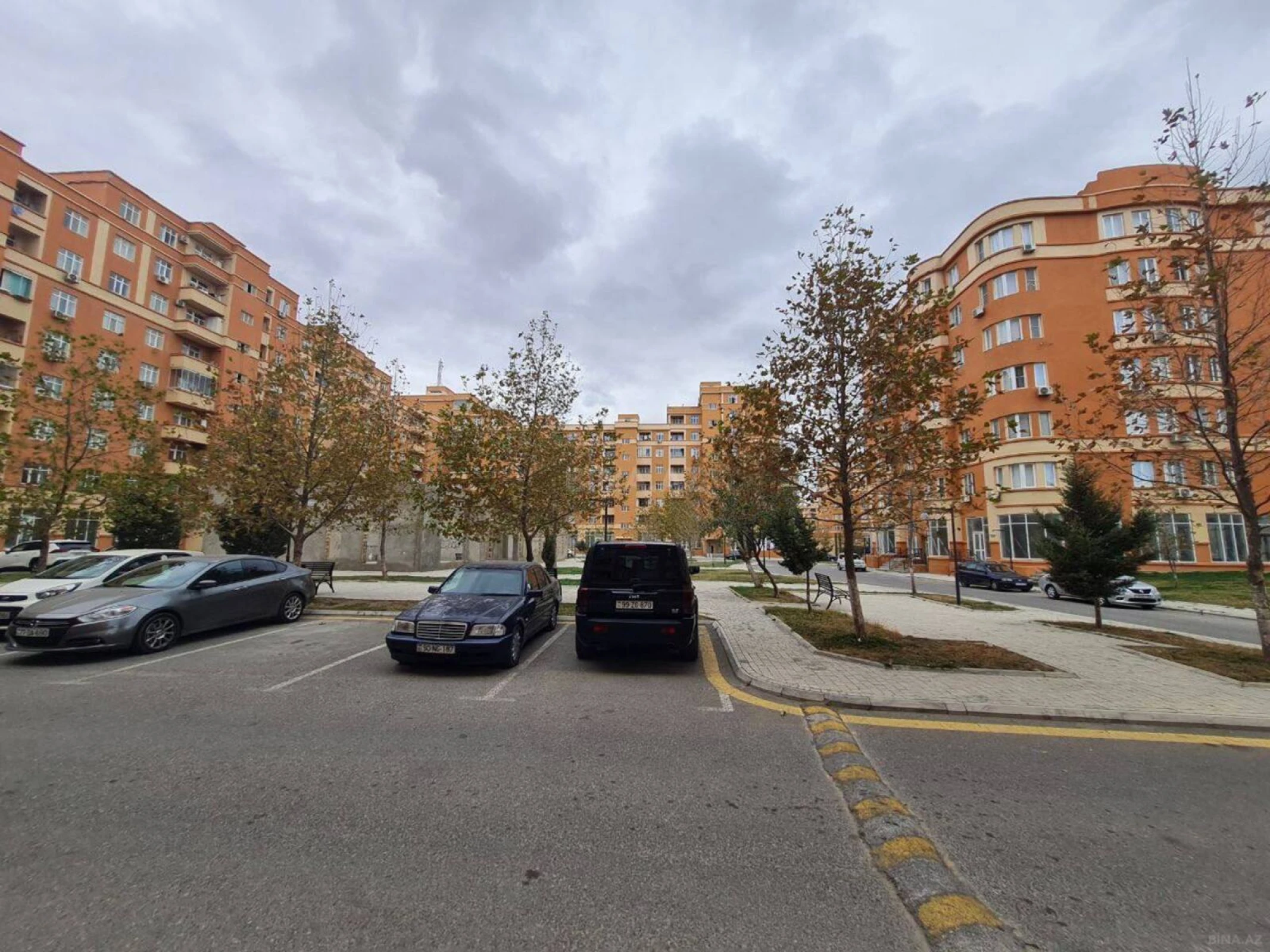 Satılır 3 otaqlı mənzil 70 m²