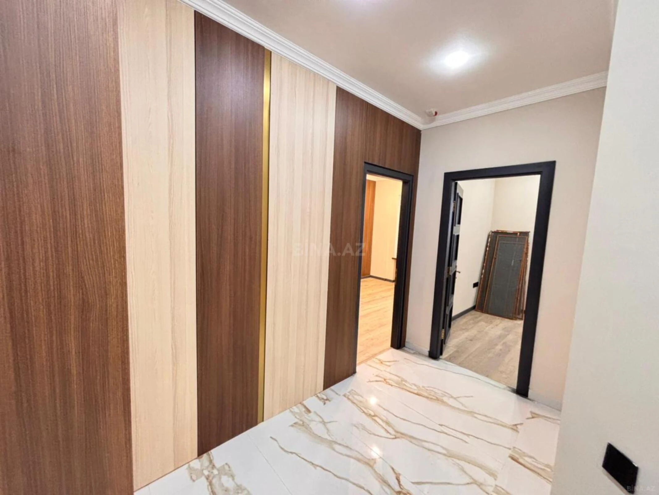 Satılır obyekt 550 m²