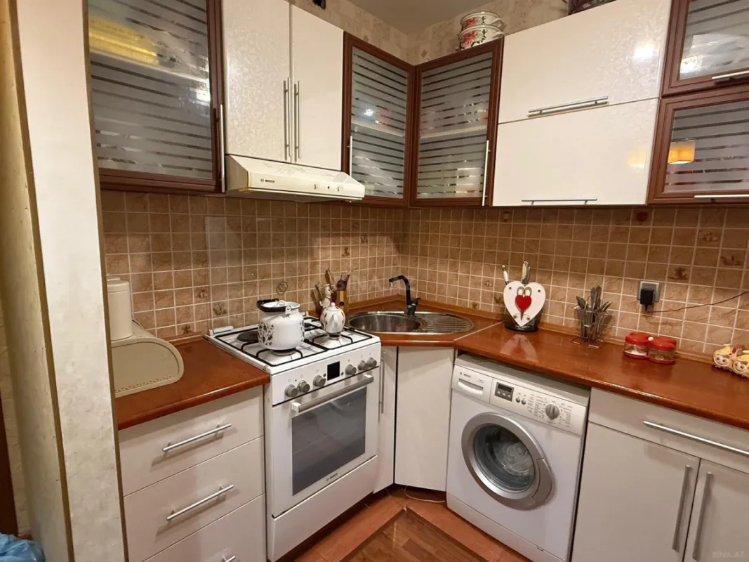 Satılır 2 otaqlı mənzil 64 m²