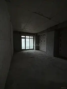 Satılır 3 otaqlı mənzil 148 m²