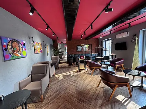 Satılır obyekt 150 m²