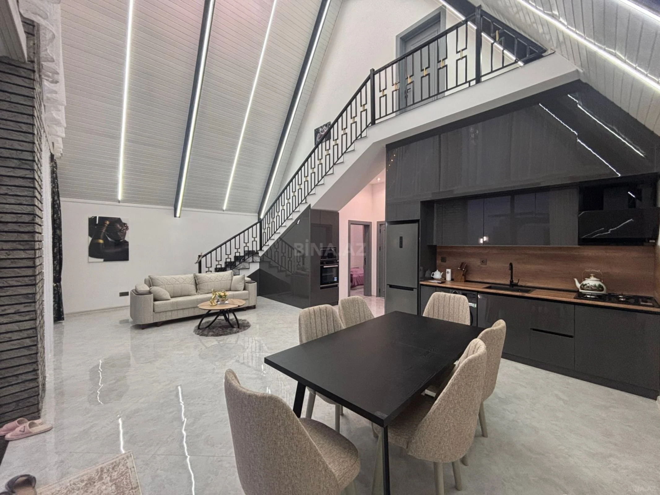 Satılır 4 otaqlı həyət evi 110 m²