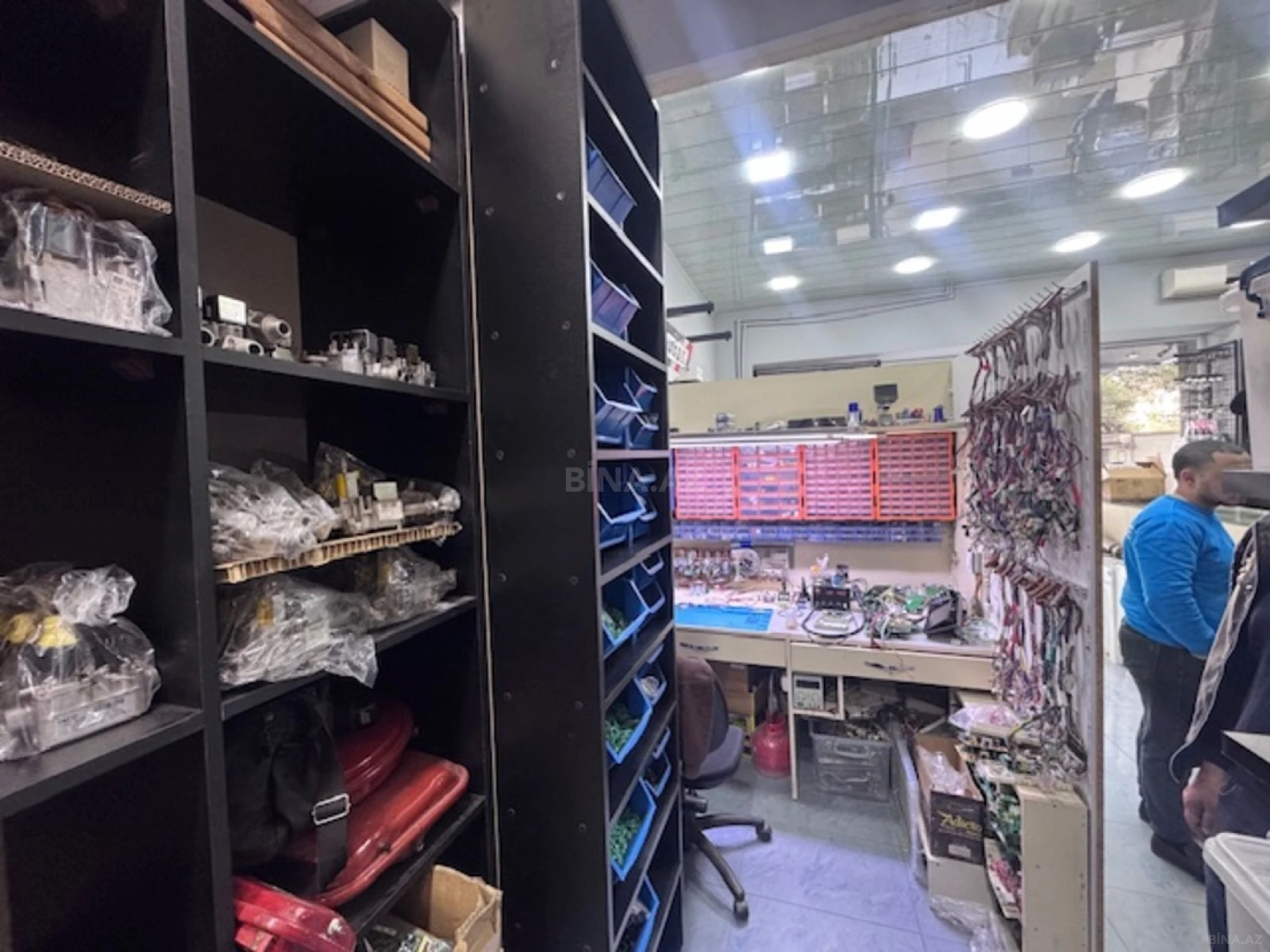 Satılır obyekt 92 m²