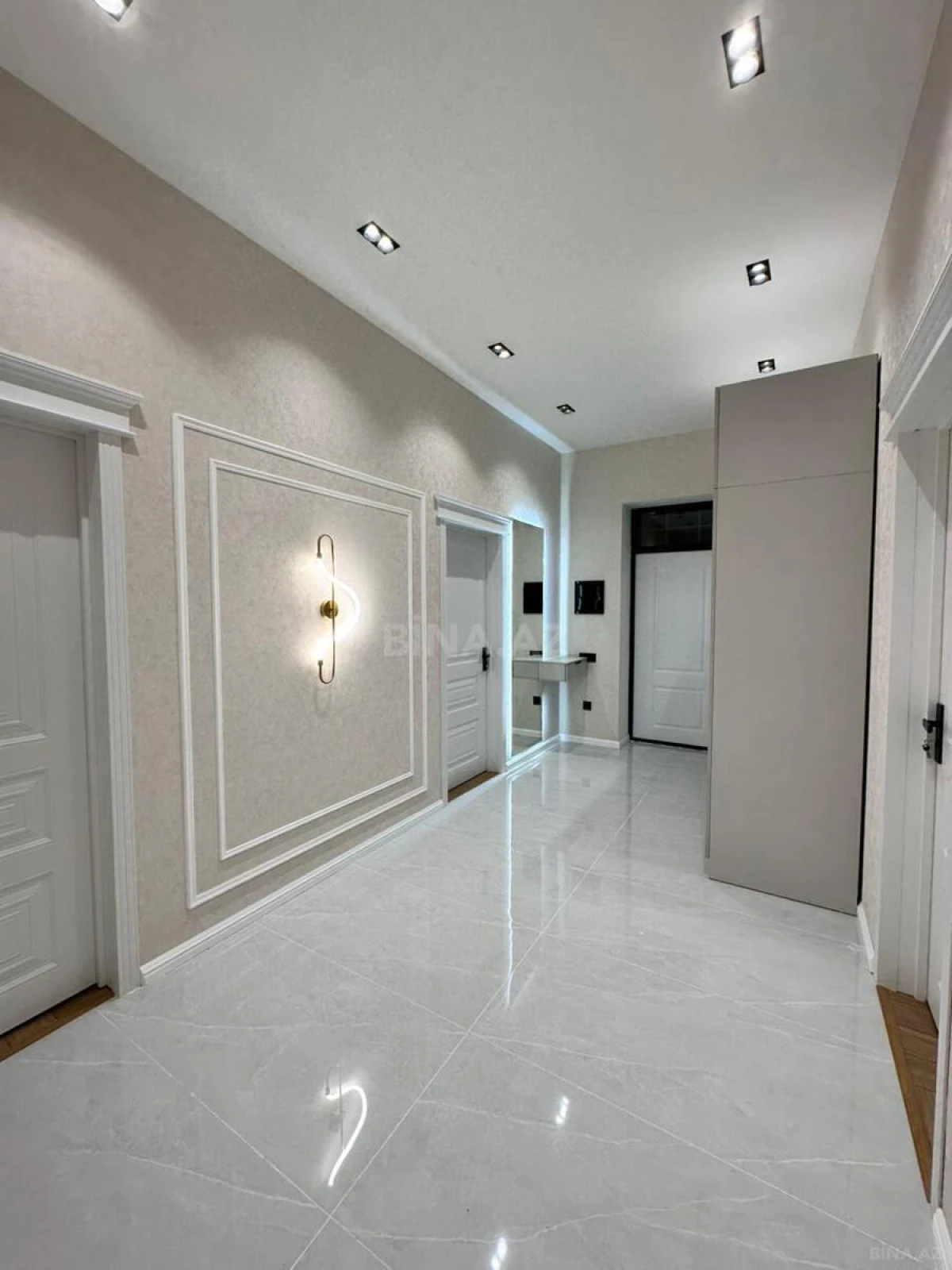 Satılır 4 otaqlı həyət evi 142 m²