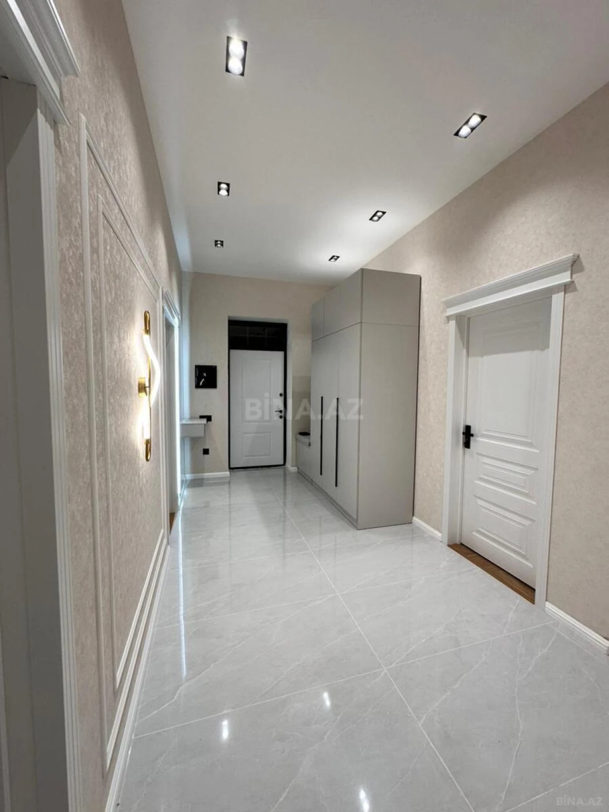 Satılır 4 otaqlı həyət evi 142 m²