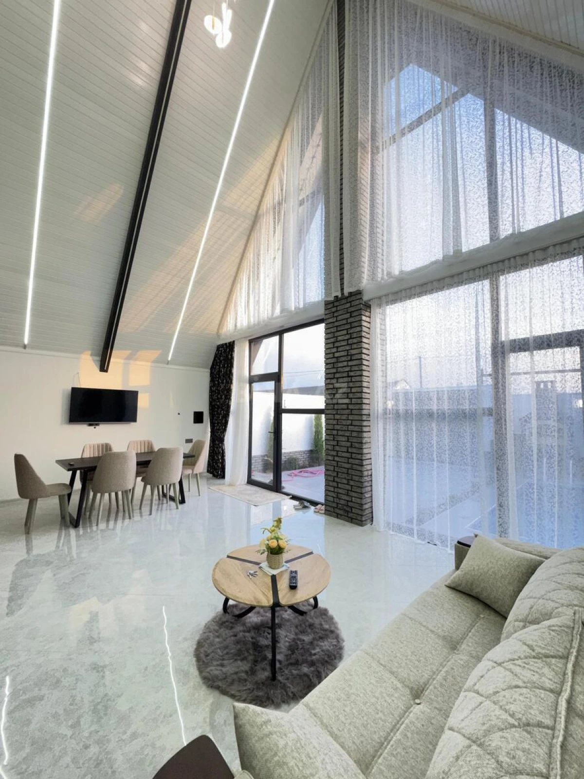 Satılır 4 otaqlı həyət evi 120 m²