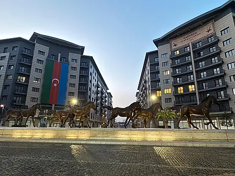 Satılır 4 otaqlı mənzil 163 m² — Bakı 4 otaq 163.00 m²