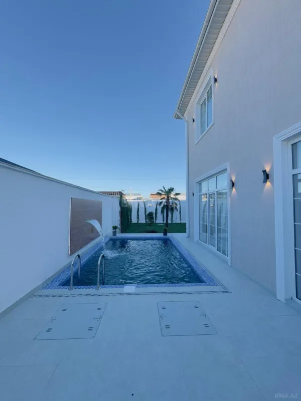 Satılır 4 otaqlı həyət evi 200 m²