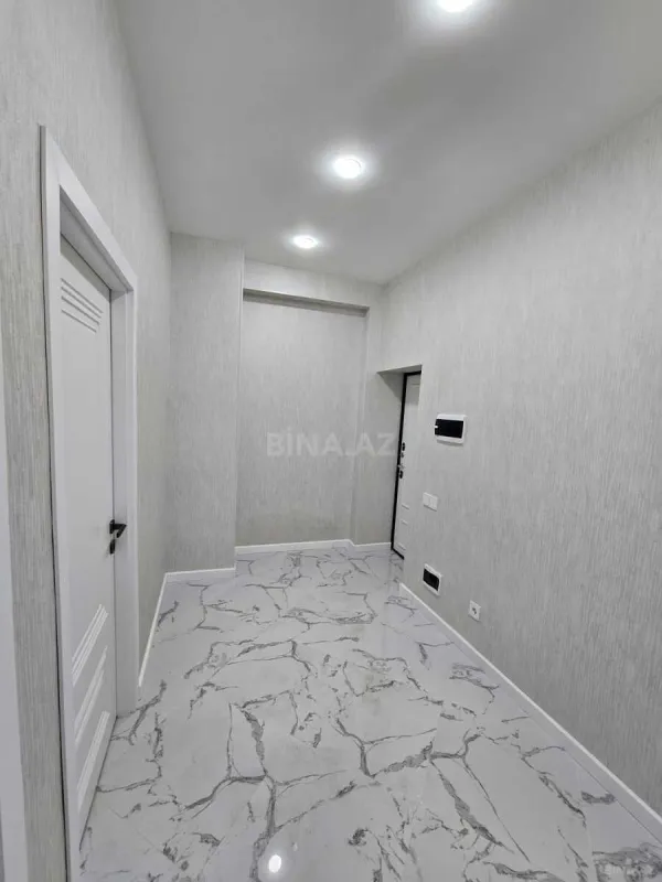 Satılır 2 otaqlı mənzil 56 m²