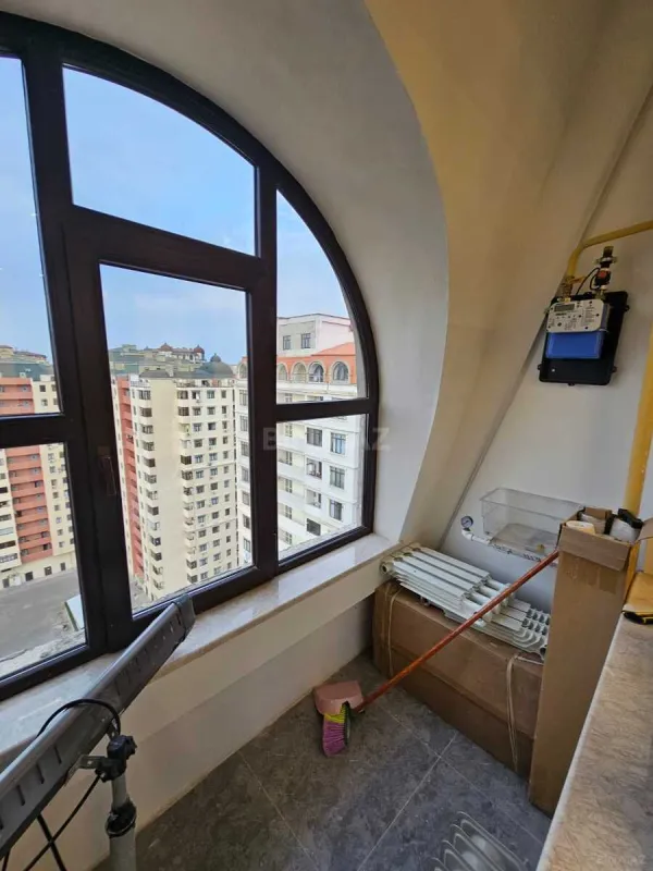 Satılır 2 otaqlı mənzil 56 m²